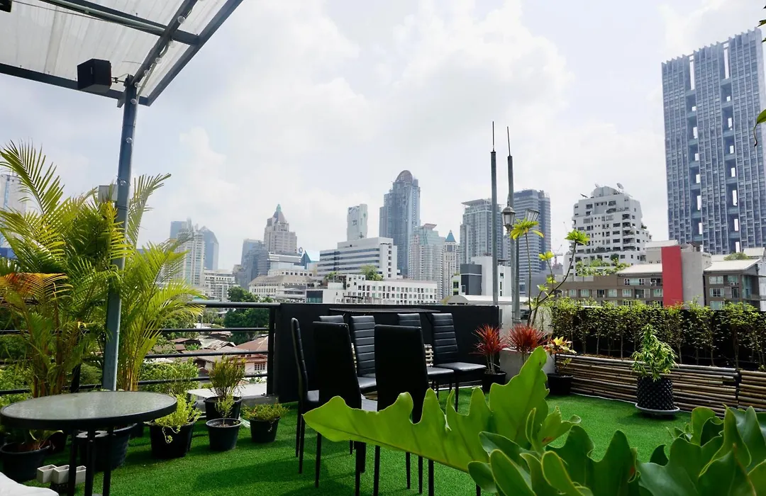 Hash Apartment With Unique Chill Design At Silom Soi 3-1